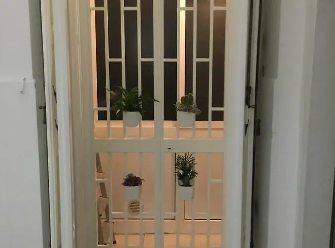 Maison Flores Апартаменты Бари