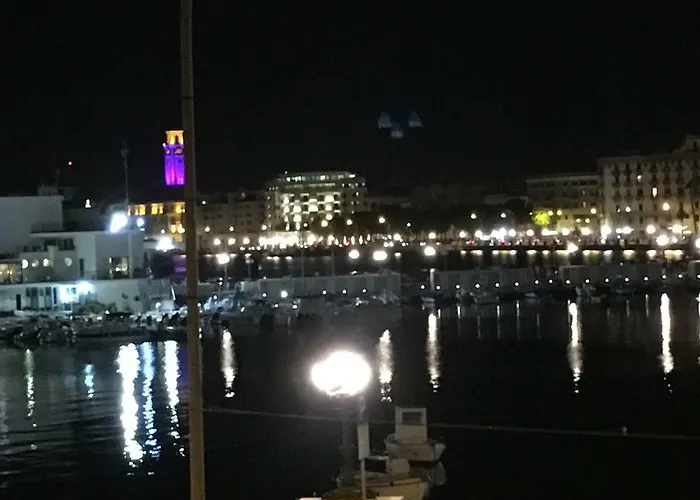 Maison Flores Бари