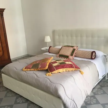 Apartman Maison Flores Bari